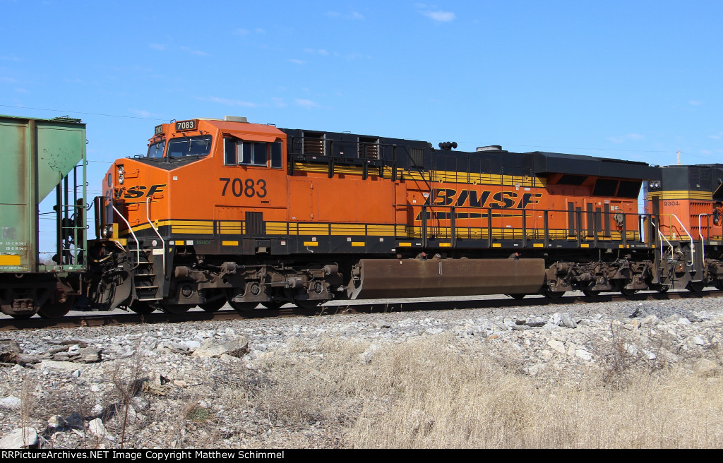 BNSF 7083